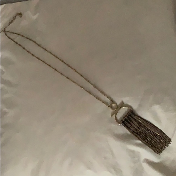 Rarely worn - Picture 2 of 3